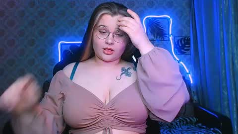 dreamforyoue2 online show from 7, 4, 2026