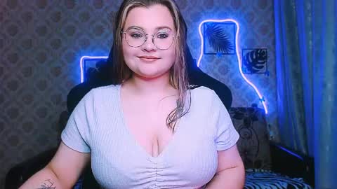 Snapshot of dreamforyoue2 chatting on 31, 5, 2026 dreamforyoue2 online show from 31, 5, 2026