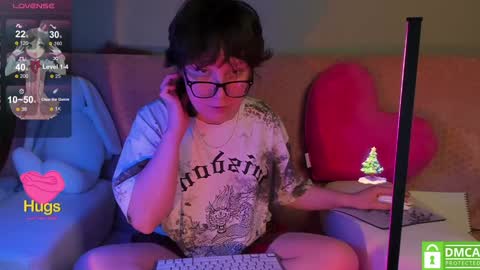 Snapshot of dreamgirllove chatting on 17, 1, 2025 Billy online show from 17, 1, 2025