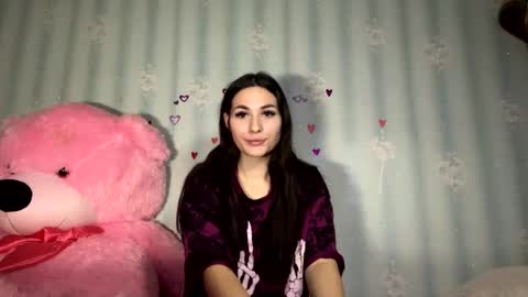 Snapshot of dreamkaren_ chatting on 4, 2, 2025 Karina online show from 4, 2, 2025