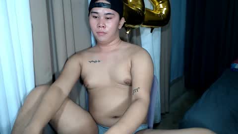 Snapshot of dreammegan chatting on 6, 12, 2024 Stacy DONT FORGET TO FOLLOW ME AND THUMBS UP my wife samgrg2 online show from 6, 12, 2024