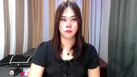 Snapshot of dreammegan chatting on 25, 2, 2025 Stacy DONT FORGET TO FOLLOW ME AND THUMBS UP my wife samgrg2 online show from 25, 2, 2025