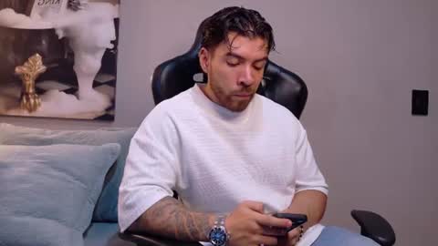 Snapshot of dreammr1 chatting on 8, 7, 2026 cris online show from 8, 7, 2026