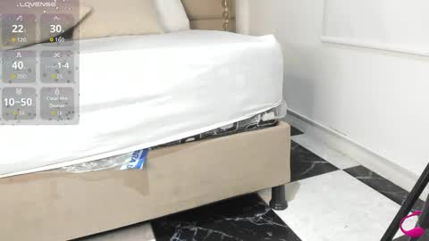 dreammy_kitty online show from 5, 4, 2026