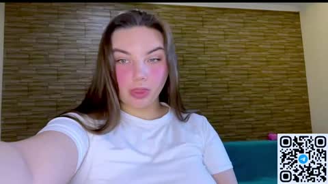 Snapshot of dreamyblushfairy chatting on 5, 5, 2026 Mila online show from 5, 5, 2026