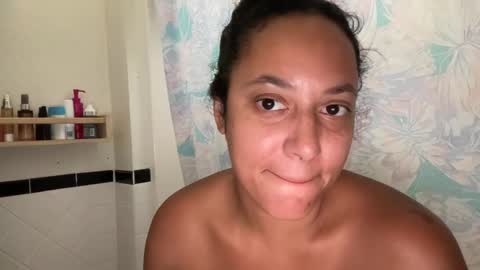 RIRI OR DREAMY online show from 9, 9, 2025