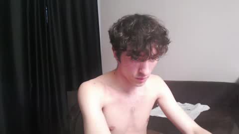 Snapshot of dress_air chatting on 21, 4, 2026 Air online show from 21, 4, 2026