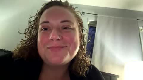 Snapshot of drew863901 chatting on 13, 5, 2026 drew863901 online show from 13, 5, 2026
