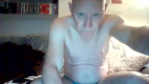 Snapshot of drewboy292455 chatting on 25, 10, 2025 drewboy292455 online show from 25, 10, 2025