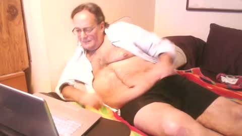 Snapshot of drfeelgood777 chatting on 12, 1, 2025 Dr. Feelgood online show from 12, 1, 2025