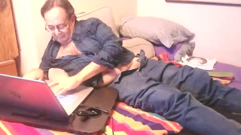 Snapshot of drfeelgood777 chatting on 17, 2, 2025 Dr. Feelgood online show from 17, 2, 2025