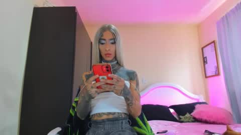 drippyorlove online show from 15, 2, 2025