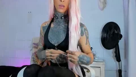 drippyorlove online show from 30, 3, 2026