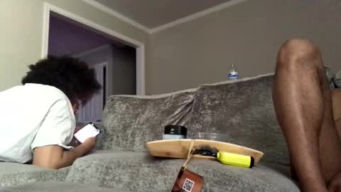 2xTheTrouble online show from 22, 4, 2026