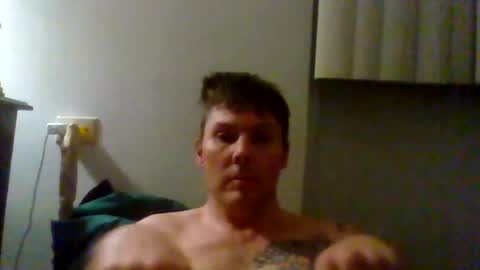 Snapshot of droden9312 chatting on 8, 4, 2026 droden9312 online show from 8, 4, 2026