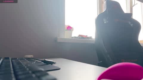 Bella online show from 22, 3, 2026