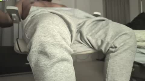 dude31517 online show from 29, 3, 2026