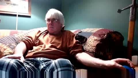 Snapshot of dug38 chatting on 15, 12, 2024 Doug online show from 15, 12, 2024