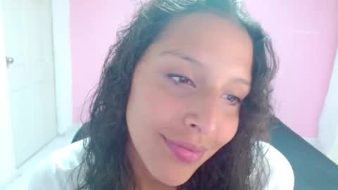 dulce1609 online show from 3, 2, 2025