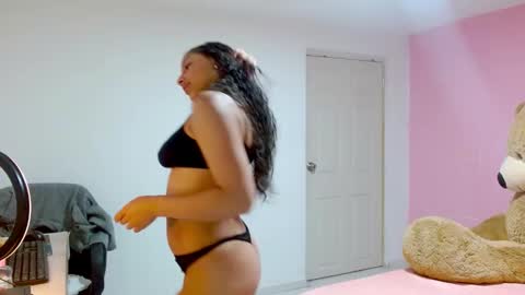 dulce1609 online show from 4, 3, 2025