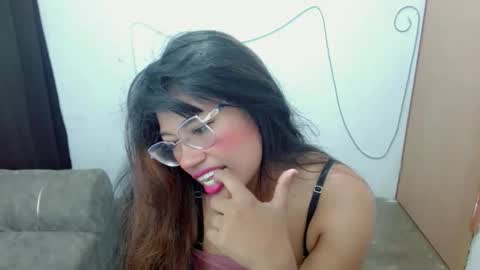 Snapshot of dulce2415 chatting on 23, 4, 2026 dulce2415 online show from 23, 4, 2026