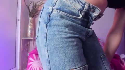 Snapshot of dulce__fiore07 chatting on 14, 9, 2025 dulce__fiore07 online show from 14, 9, 2025