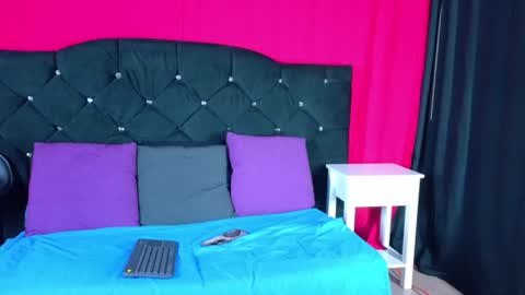 Dulce Alexandra online show from 14, 6, 2026