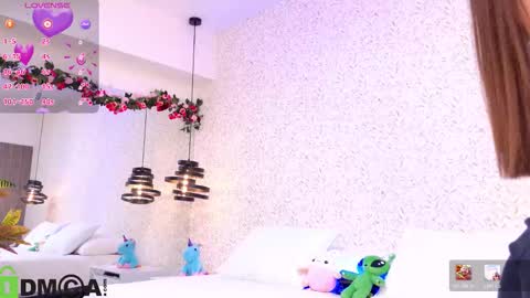 Snapshot of dulce_isabel_ chatting on 28, 3, 2026 dulce_isabel_ online show from 28, 3, 2026