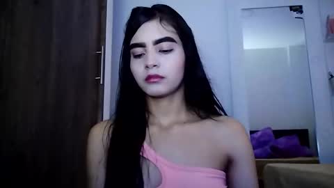 Snapshot of dulce_lucero chatting on 15, 1, 2025 dulce_lucero online show from 15, 1, 2025