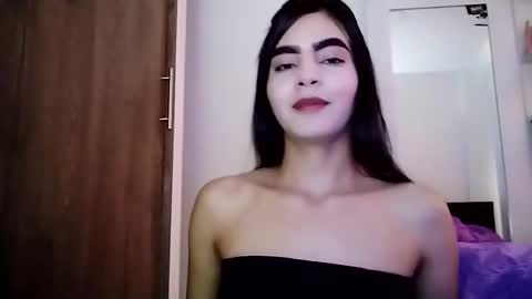 Snapshot of dulce_lucero chatting on 14, 2, 2025 dulce_lucero online show from 14, 2, 2025