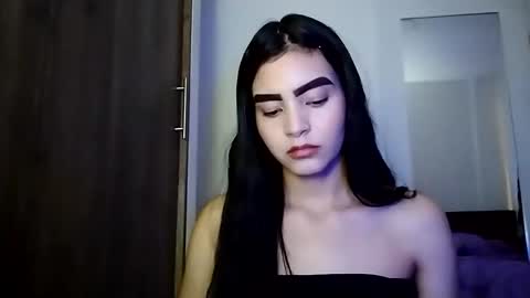 Snapshot of dulce_lucero chatting on 13, 9, 2025 dulce_lucero online show from 13, 9, 2025