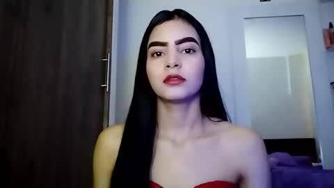 Snapshot of dulce_lucero chatting on 21, 9, 2025 dulce_lucero online show from 21, 9, 2025