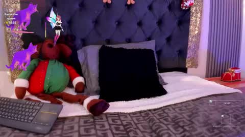 Dluce May online show from 21, 11, 2025