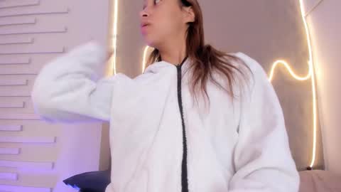 dulce_quintana online show from 1, 12, 2025