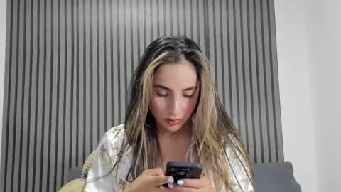 Dulce  online show from 21, 10, 2025