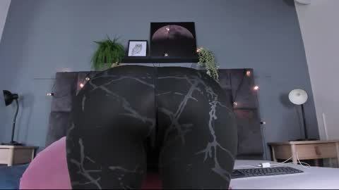 Snapshot of dulceaurora_ chatting on 21, 2, 2026 DULCE AURORA online show from 21, 2, 2026