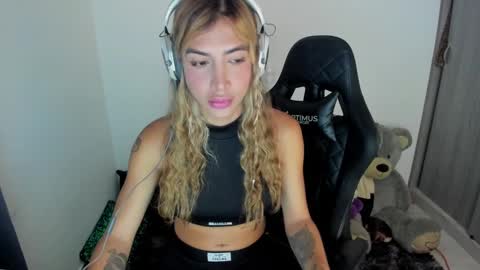 Snapshot of dulcekim_dj chatting on 7, 2, 2025 dulcekim_dj online show from 7, 2, 2025