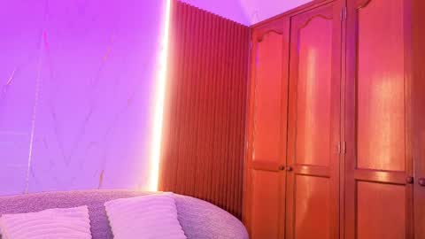 Dulce online show from 11, 4, 2026