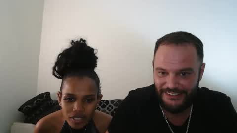Snapshot of duochocolat chatting on 19, 9, 2025 Flo aiyah online show from 19, 9, 2025