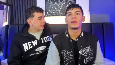 Snapshot of duolust chatting on 20, 11, 2025 Thomas and Noah online show from 20, 11, 2025