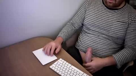 FloFrenchCurv288 online show from 12, 1, 2026