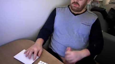 FloFrenchCurv288 online show from 23, 2, 2026