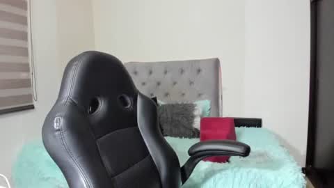 Katia online show from 8, 3, 2025