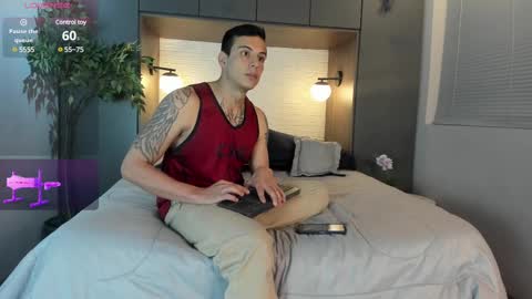 Dustin Sonne online show from 15, 2, 2025