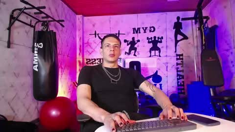 Dustin Sonne online show from 23, 2, 2026