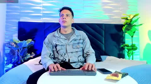 Dustin Sonne online show from 20, 4, 2026