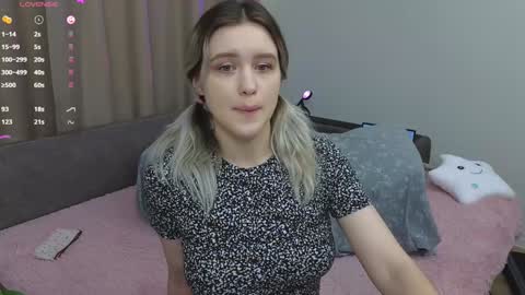 Snapshot of dusyastar chatting on 3, 2, 2025 Dusya online show from 3, 2, 2025