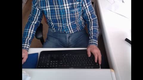 dutchpornking2 online show from 5, 2, 2025