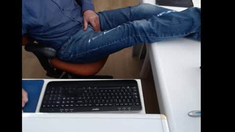 dutchpornking2 online show from 1, 10, 2025