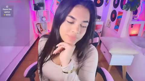 Snapshot of duulce_mia chatting on 15, 7, 2026 duulce_mia online show from 15, 7, 2026
